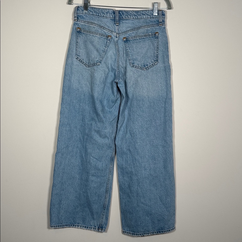 Abercrombie The Wide Leg Mid Rise Jean - 24 / 00 SHORT - Picture 4 of 5